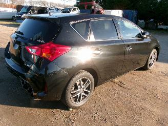 Toyota Auris 1.4   D4D Dynamic 5 Drs HB picture 6