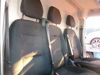 Peugeot Boxer 2.0 HDI Hoog-Comfort picture 18