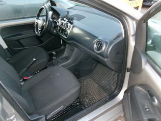 Volkswagen Up! 1.0 Move Up 5Drs picture 18