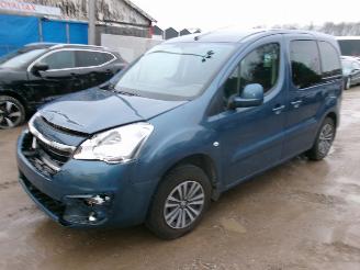 Auto incidentate Peugeot Partner Tepee 1.2 Tepee Active 2017/2