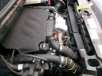 Peugeot Partner Tepee 1.2 Tepee Active picture 18