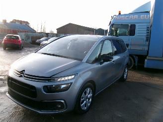 Damaged car Citroën SpaceTourer 1.5 HDI Picasso Space Tourer - Feel  7 Seats 2021/4