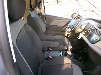 Citroën SpaceTourer 1.5 HDI Picasso Space Tourer - Feel  7 Seats picture 18