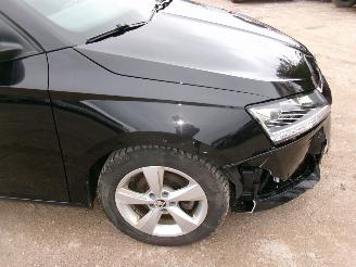 Skoda Fabia 1.0 Break Style picture 13