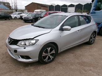 Coche siniestrado Nissan Pulsar 1.2 Acenta 2016/6