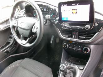 Ford Fiesta 1.0 Titanium picture 21