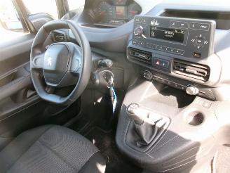 Peugeot Partner 1.6 HDI Pro picture 22