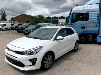 Voiture accidenté Kia Rio 1.0 Lounge 2022/2