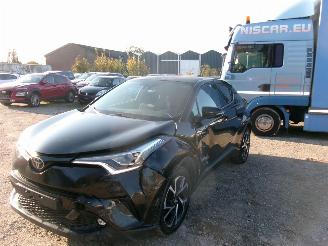 Unfallwagen Toyota C-HR 1.2 C-Hic 2017/2