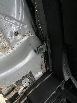 Mazda 5 Automaat Aangepast met Stuurbediening 2.0 Katano vaste prijs picture 56