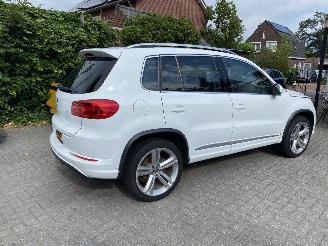 Volkswagen Tiguan 4Motion 1.4 TSi Sport&Style R-line Edition.pano/leer picture 12