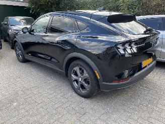  Ford Mustang Mach-e Auto is gereserveerd RWD 75 KWh 2021/6