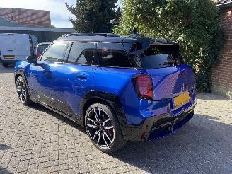 uszkodzony samochody osobowe Mini Electric Aceman John Cooper Works 190kw M 54.2 kWh 2025/7