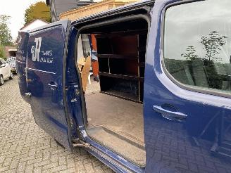 Citroën Jumpy 1.6 BlueHDI 95 Club M WB 328cm 3 Zits picture 42