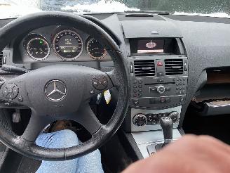 Mercedes C-klasse Auto is gereserveerd Automaat 200 CGi Sedan picture 30