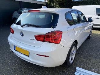 BMW 1-serie 118i 5drs picture 5