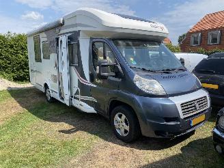 Challenger  Challeger Mageo 118EB/119 Queensbed en hefbed picture 3