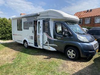 Challenger  Challeger Mageo 118EB/119 Queensbed en hefbed picture 3