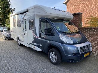 dommages  camping cars Challenger  Challeger Mageo 118EB/119 Queensbed en hefbed 2014/1