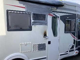 Challenger  Mageo 118EB/119 Queensbed en hefbed picture 5