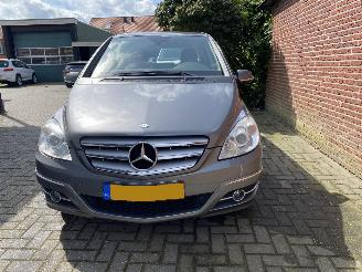 Mercedes B-klasse 180 Business Class automaatbak en motor uitgevallen VASTE PRIJS/FINAL PRICE picture 14