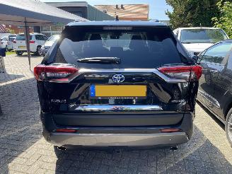 Toyota Rav-4 2.5 Hybrid AWD Style picture 4