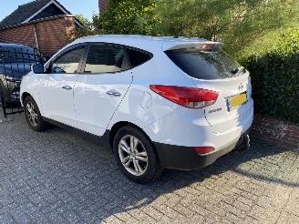 krockskadad bil auto Hyundai Ix35 Auto is gereserveerd 2.0i Style 120KW 2010/7