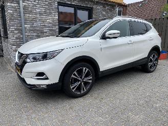 skadebil auto Nissan Qashqai Automaat 1.3 117KW DIG-T N-Connecta 2019/5