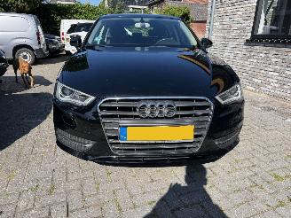 Avarii autoturisme Audi A3 Automaat SPORTBACK 1.2 TFSI Attraction 5drs 2014/4