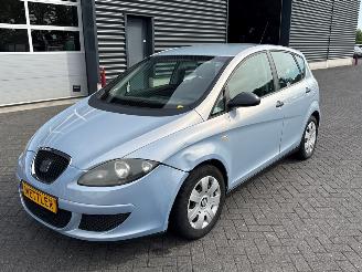 Auto incidentate Seat Altea 1.6 MPV  Benzine 1.598cc 75kW (102pk) FWD 2005/1