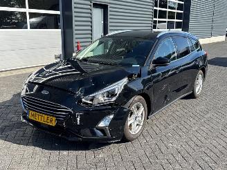 krockskadad bil auto Ford Focus 1.0 Ti-VCT EcoBoost 12V 100 Combi/o  Benzine 999cc 2019/6