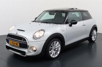 škoda osobní automobily Mini Cooper S 2.0 16V Cooper S Hatchback 2Dr Benzine 1.998cc 141kW (192pk) FWD 2014/8