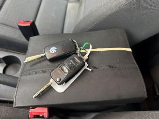 Volkswagen Touran 1.6 FSI 16V MPV  Benzine 1.598cc 85kW (116pk) FWD picture 18