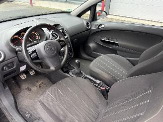 Opel Corsa 1.2 16V LPG Hatchback   1.229cc 63kW (86pk) FWD picture 11