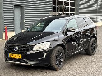 škoda osobní automobily Volvo Xc-60 2.0 T5 16V SUV  Benzine 1.969cc 180kW (245pk) FWD 2017/2