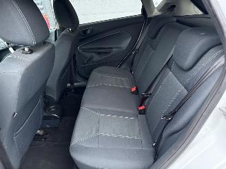 Ford Focus 1.4 16V Hatchback  Benzine 1.388cc 71kW (97pk) FWD picture 10