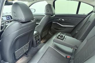 BMW 3-serie 330i 2.0 TwinPower Turbo 16V Sedan 4Dr Benzine 1.998cc 190kW (258pk) RWD 2018-11 (5R10; 5R11; 5R12; 5R13; 5R18) B48B20B; B46B20B picture 35