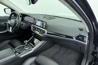 BMW 3-serie 330i 2.0 TwinPower Turbo 16V Sedan 4Dr Benzine 1.998cc 190kW (258pk) RWD 2018-11 (5R10; 5R11; 5R12; 5R13; 5R18) B48B20B; B46B20B picture 21