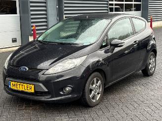 skadebil auto Ford Fiesta 1.25 16V Hatchback  Benzine 1.242cc 60kW (82pk) FWD 2009/2
