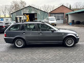 BMW 3-serie 318i 16V Combi/o  Benzine 1.995cc 105kW (143pk) RWD picture 6