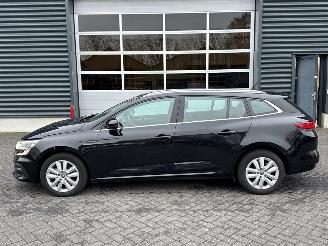Renault Mégane 1.3 TCE 160 16V Combi/o 4Dr Benzine 1.332cc 103kW (140pk) FWD picture 2
