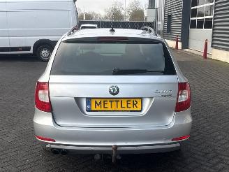 Skoda Superb 1.6 TDI Combi/o  Diesel 1.598cc 77kW (105pk) FWD picture 4