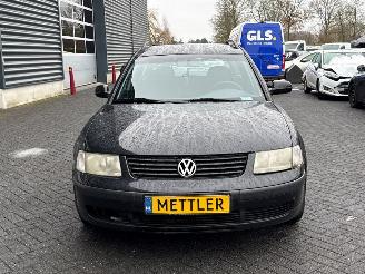 Volkswagen Passat 1.8 20V Combi/o  Benzine 1.781cc 92kW (125pk) FWD picture 8