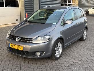 Voiture accidenté Volkswagen Golf plus 1.4 TSI 122 16V MPV  Benzine 1.390cc 90kW (122pk) FWD 2011/1