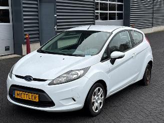krockskadad bil auto Ford Fiesta 1.25 16V Hatchback  Benzine 1.242cc 44kW (60pk) FWD 2010/11