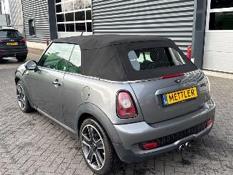 Mini Cooper S 1.6 16V Cooper S Cabrio  Benzine 1.598cc 128kW (174pk) FWD picture 4
