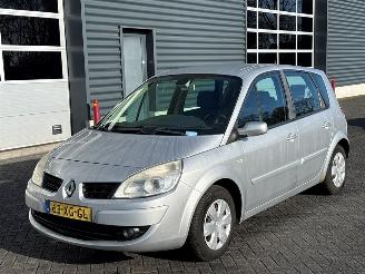  Renault Scenic 1.6 16V MPV  Benzine 1.598cc 82kW (111pk) FWD 2007/5