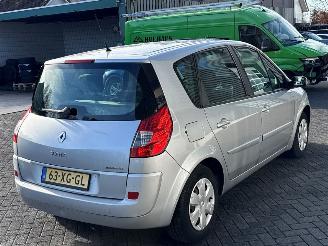 Renault Scenic 1.6 16V MPV  Benzine 1.598cc 82kW (111pk) FWD picture 5
