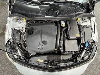 Mercedes A-klasse 2.2 A-200 CDI, A-200d 16V Hatchback  Diesel 2.143cc 100kW (136pk) FWD picture 24