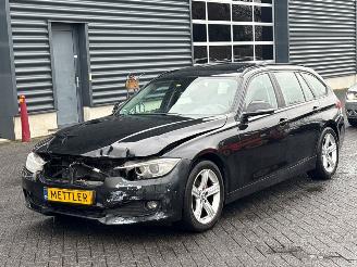 Voiture accidenté BMW 3-serie 320d 2.0 16V Combi/o  Diesel 1.995cc 135kW (184pk) RWD 2014/6